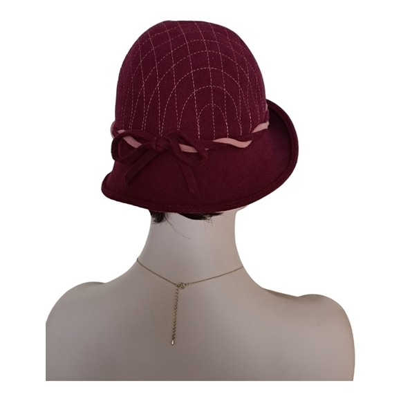 Vintage wool hat Made in England Circumference approx 21.5" Burgundy and pink - Picture 15 of 16